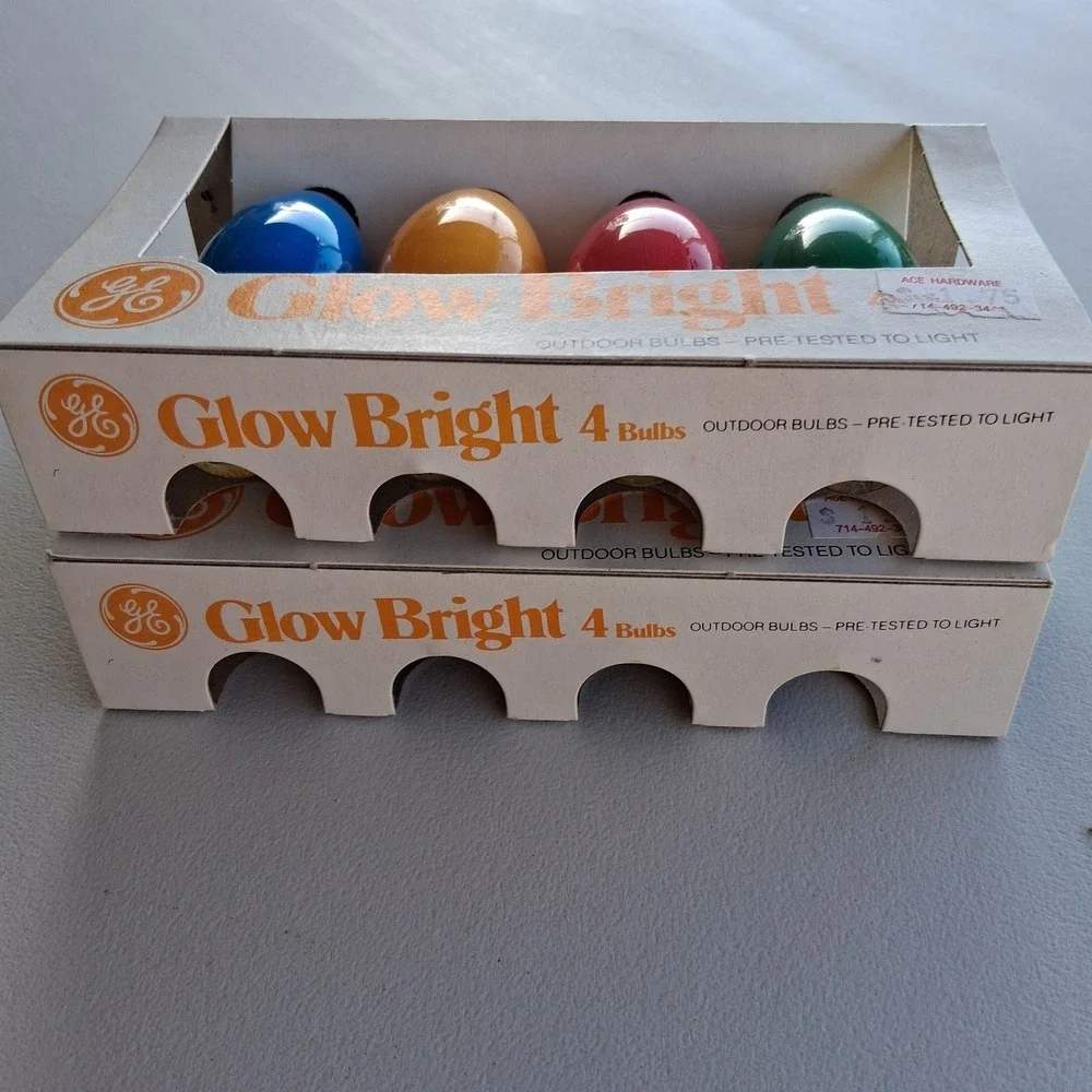 Lot of 2 Vintage GE Glow Bright C9 Christmas Light Bulbs Outdoor 8 Bulbs Total